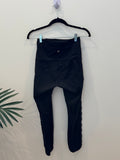 Epic Athletic - size 6 (Lulu)