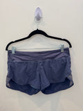 Epic Athletic - size 4 (Lulu)