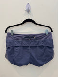 Epic Athletic - size 4 (Lulu)