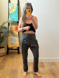 Epic Athletic - size 4-6 (Lulu)
