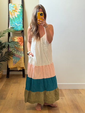 Epic Dress - med/Lg