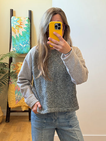 Scrap Sweatshirt - sm/med