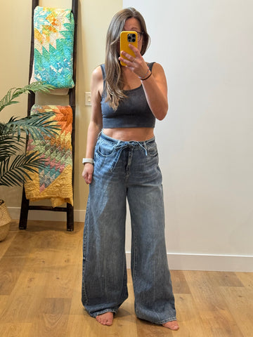 Epic Jeans - size 9/10