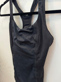 Epic Athletic - size 6 (Lulu)