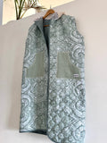 Vest - med (hood)