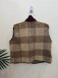 Vest - med (wool collar)