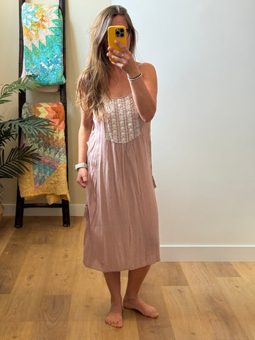 Epic Dress - med/Lg