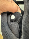 Epic Athletic - size 6 (Lulu)