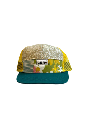 Trucker - turquoise brim/yellow mesh