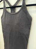 Epic Athletic - size 6 (Lulu)