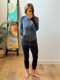 Epic Athletic - size 4-6 (Lulu)