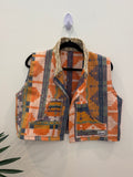 Vest - med (wool collar)