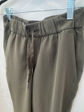 Epic Athletic - size 2 (Lulu)