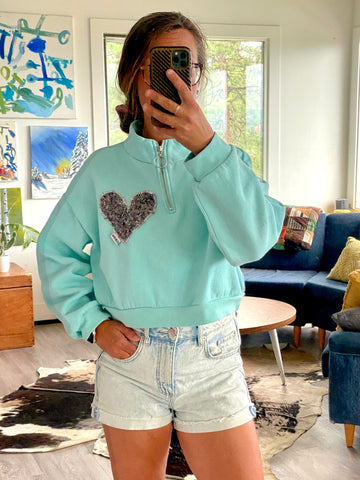 QS Crop Sweatshirt - Med/Lg